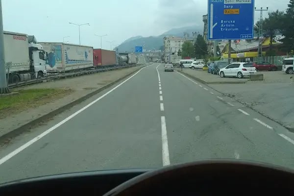 Akçaabat Minibüs Durağı - Resim 13