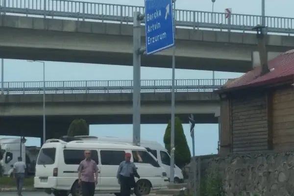 Akçaabat Minibüs Durağı - Resim 19