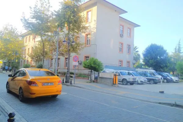 Akçaabat Tapu Sicil Müdürlüğü - Resim 3