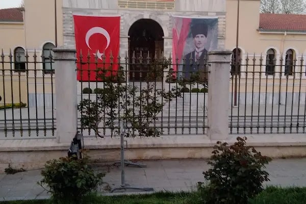 İstanbul Valiliği İl Nüfus Ve Vatandaşlık Müdürlüğü - Resim 5