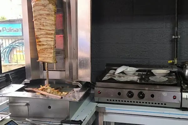 Domino's Pizza Aydınlıkevler - Resim 2