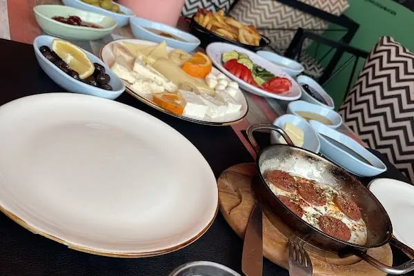 Eskici istanbul Cafe - Resim 3