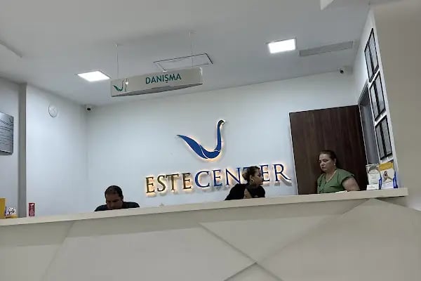 MC Hair Center Saç Ekim &amp; Estetik Merkezi - Resim 4