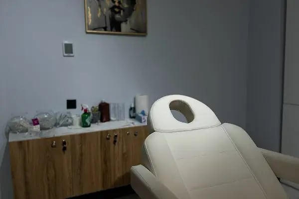 Dr Çağlar İmançer Muayenehanesi - Resim 2