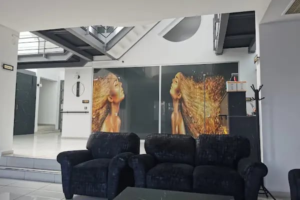 Uzm. Dr. Erol Özan Dermatoloji (Fraksiyonel Lazer | Botox | Dövme Silme | Dysport | Burun, Dudak, Göz Altı Işık Dolgusu) - Resim 8
