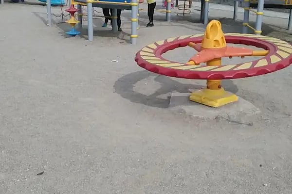Neşet Ertaş Parkı - Resim 18