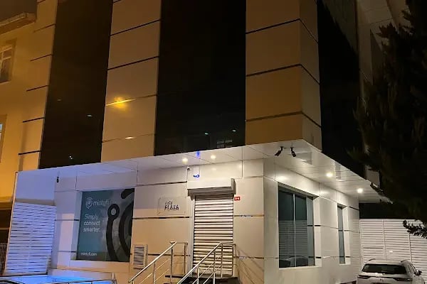 F2 Plaza - Resim 2