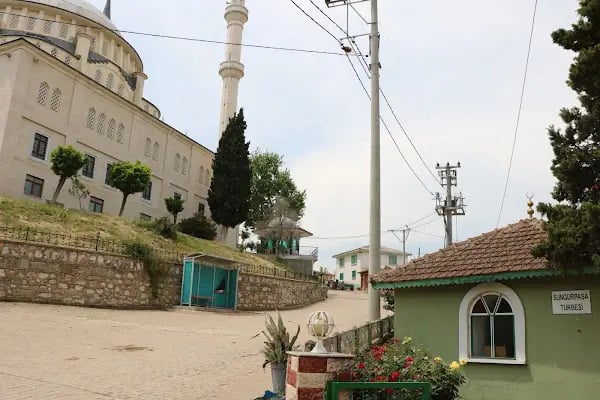 Sungur Paşa Türbesi - Resim 3