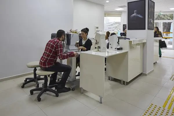 Özel Ada Göz Tıp Merkezi - Resim 3