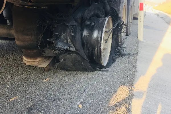 ESLAS OTO LASTİK YIKAMA Konuma en yakın lastikçi Mobil lastikçi nöbetçi lastikçi - Resim 10