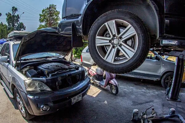 Üstün İş Oto Servis - Gökova Oto Tamir - Oto Kurtarıcı - Oto Çekici - Resim 2