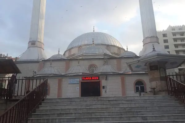 Yakacık Cami - Resim 15