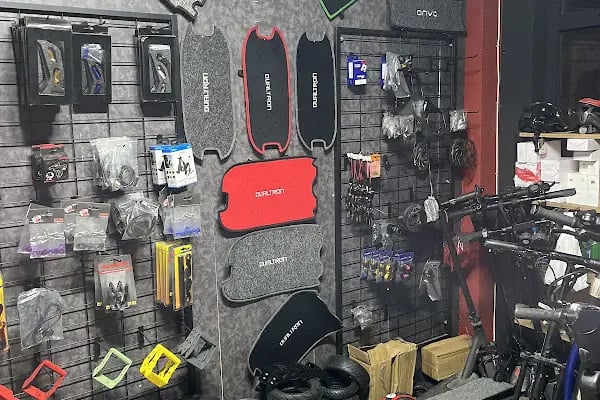 X Board Scooter Teknik Servis ve Modifiye Merkezi - Resim 11