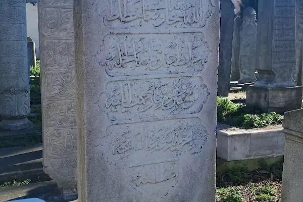 Hattat Hafız Osman Kabri - Resim 1