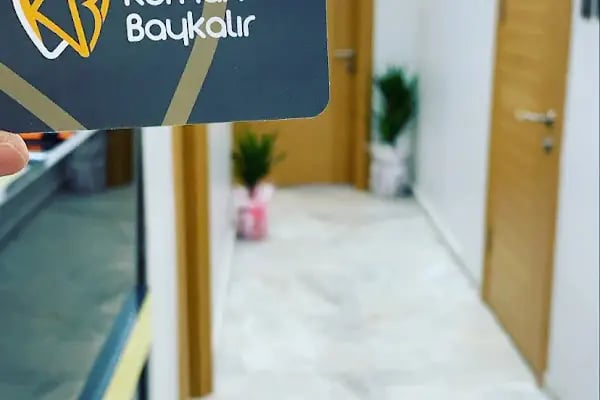 Diş Hekimi Korhan Baykalır - Resim 2