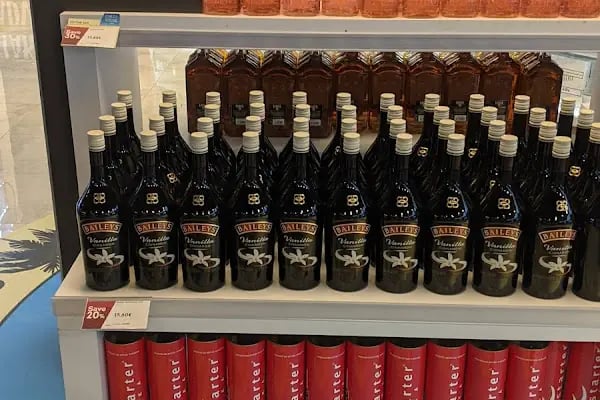 Antalya Duty Free Store - Resim 17