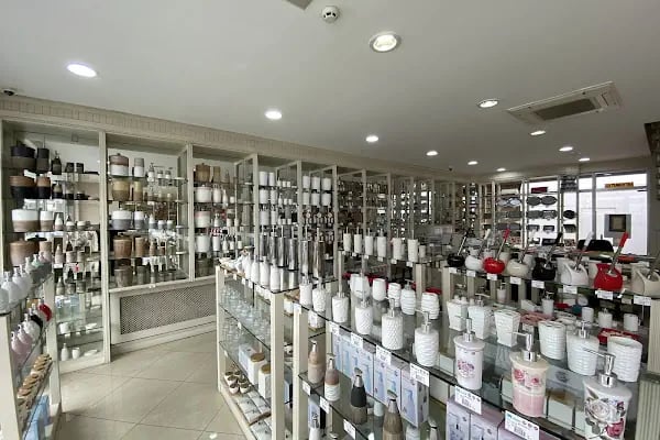 Ün Hediyelik Eşya ve Züccaciye | Fame Kitchen - Resim 2