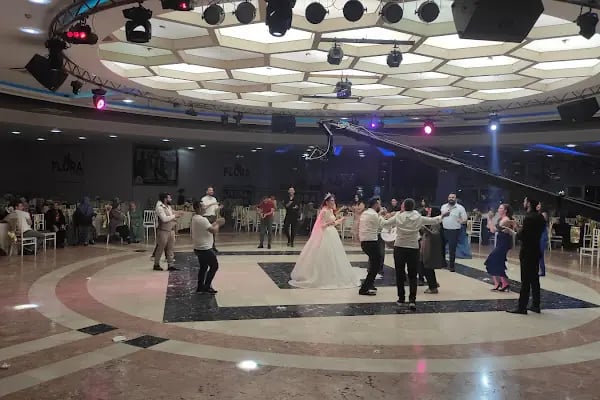 Flora Düğün Salonu - Resim 2