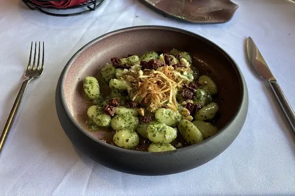 Dark Barrel Pub &amp; Bistro - Resim 15
