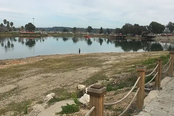 Akın Özdemir Parkı - Resim 18