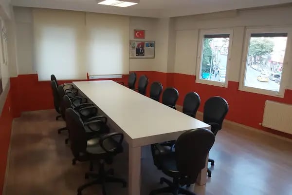 Üsküdar Amerikan Kültür Dil Okulu - Resim 14