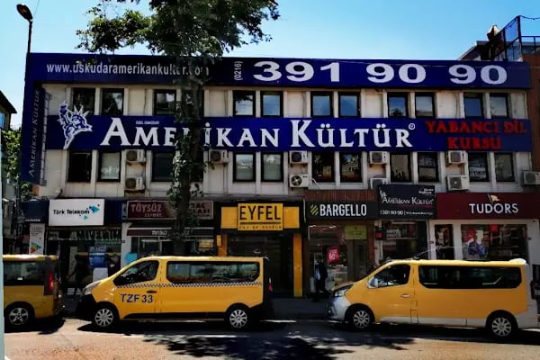 Üsküdar Amerikan Kültür Dil Okulu - Resim 17