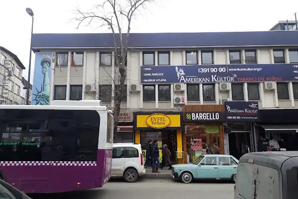Üsküdar Amerikan Kültür Dil Okulu - Resim 11