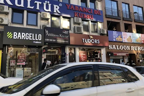 Üsküdar Amerikan Kültür Dil Okulu - Resim 19