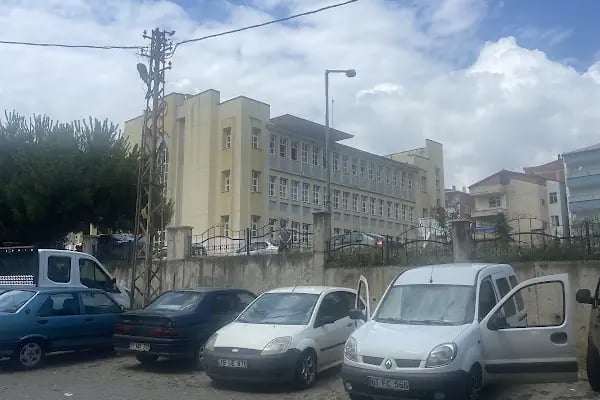 AKÇAABAT İMKB ANADOLU LİSESİ - Resim 2