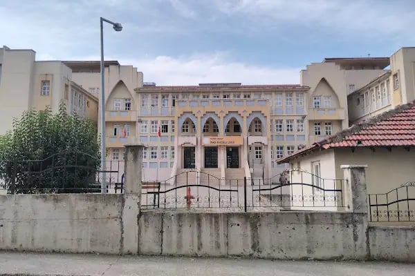 AKÇAABAT İMKB ANADOLU LİSESİ - Resim 3