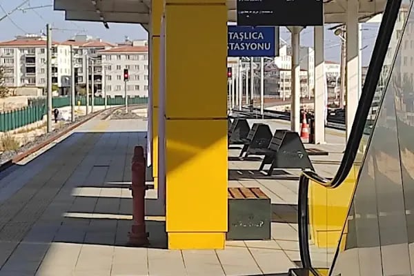 TCDD Başpınar Tren İstasyonu - Resim 10