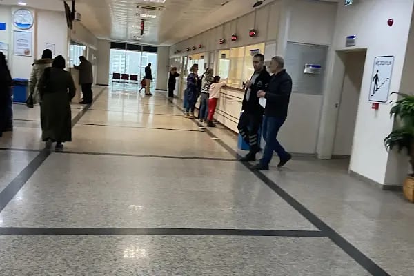 SGK Esenyurt Sosyal Güvenlik Merkezi - Resim 17