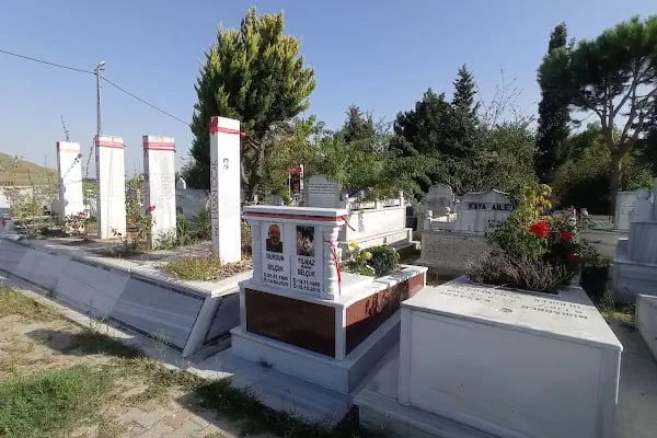 Gazi Mezarlığı - Resim 19