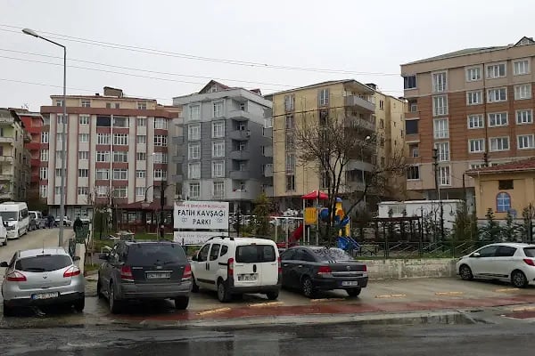 Fatih Kavşagı Parkı - Resim 1