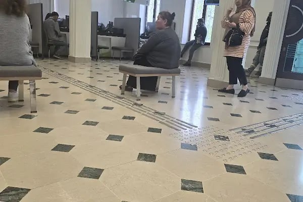 Garanti BBVA Mersin Şubesi - Resim 3
