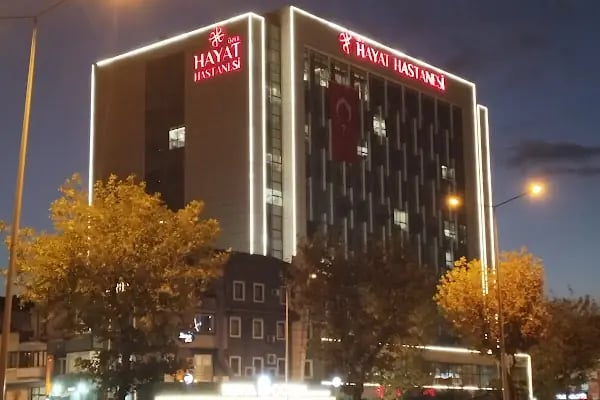 Hayat Hastanesi Saç Ekim Merkezi - Resim 1