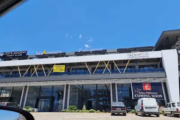 Trust United Real Estate &amp; Construction - Resim 11