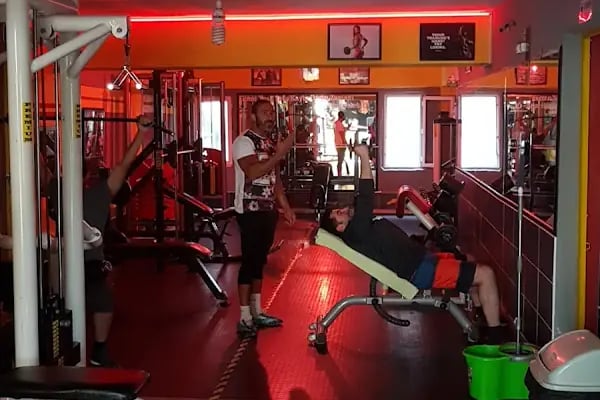 Premium Fitness GYM - Resim 2