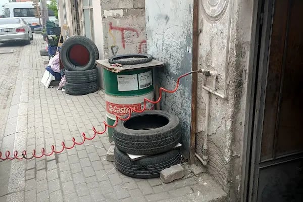 Oflinun Yeri Lastik Tamiri - Resim 5