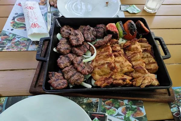 ŞEN ET MANGAL - Resim 8