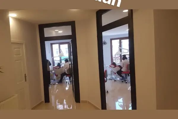 Özel ProfDent Kars Ağız ve Diş Sağlığı Polikliniği - Resim 20