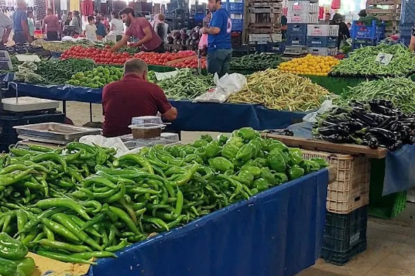 Döşemealtı Kapalı Pazar Yeri - Resim 16