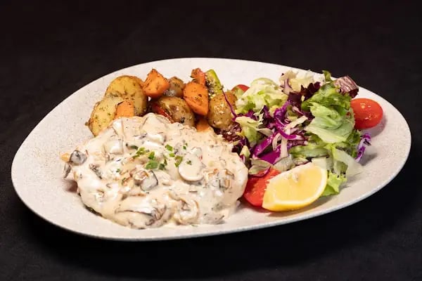 Boomers Gastro Pub - Resim 17