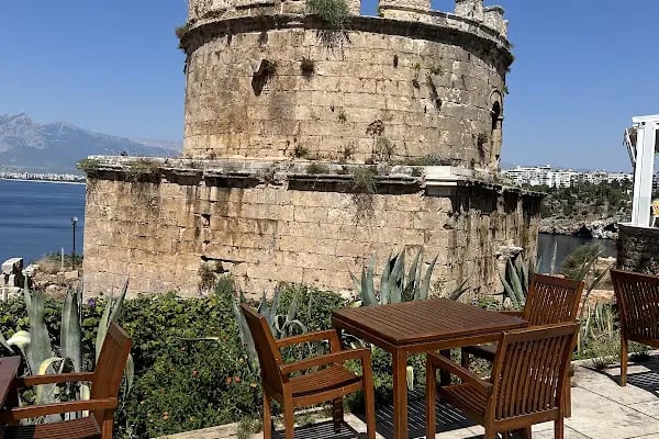 Karaaalioğlu Parkı Batı Seyir Terası - Resim 8