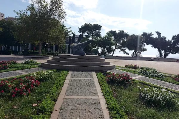 Karaaalioğlu Parkı Batı Seyir Terası - Resim 9