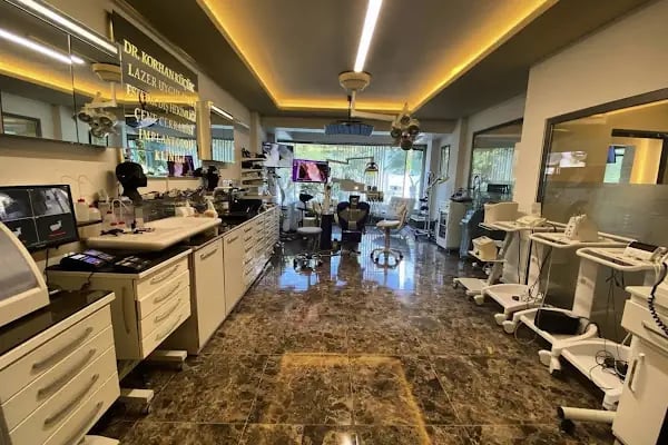 ÇENE CERRAHİSİ UZMANI DR KORHAN KÜÇÜK LAZER İMPLANT CERRAHİ UYGULAMA MERKEZİ - Resim 19