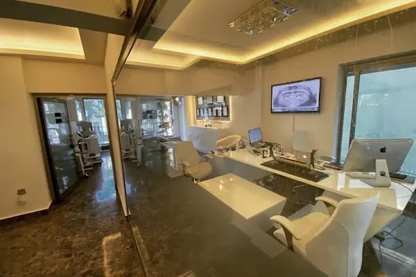 ÇENE CERRAHİSİ UZMANI DR KORHAN KÜÇÜK LAZER İMPLANT CERRAHİ UYGULAMA MERKEZİ - Resim 14