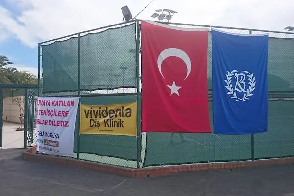 Büyük Kulüp Tenis Kortları - Resim 13