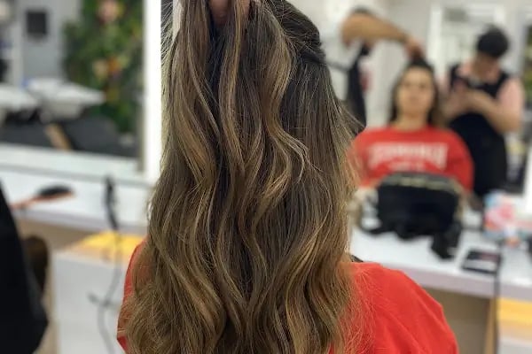 Salon PİNK - BAYAN KUAFÖRÜ ( SAÇ KAYNAK MERKEZİ ) - Resim 2
