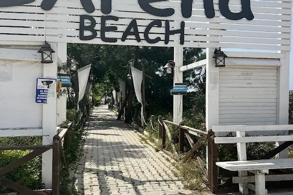 Larena Beach - Resim 8